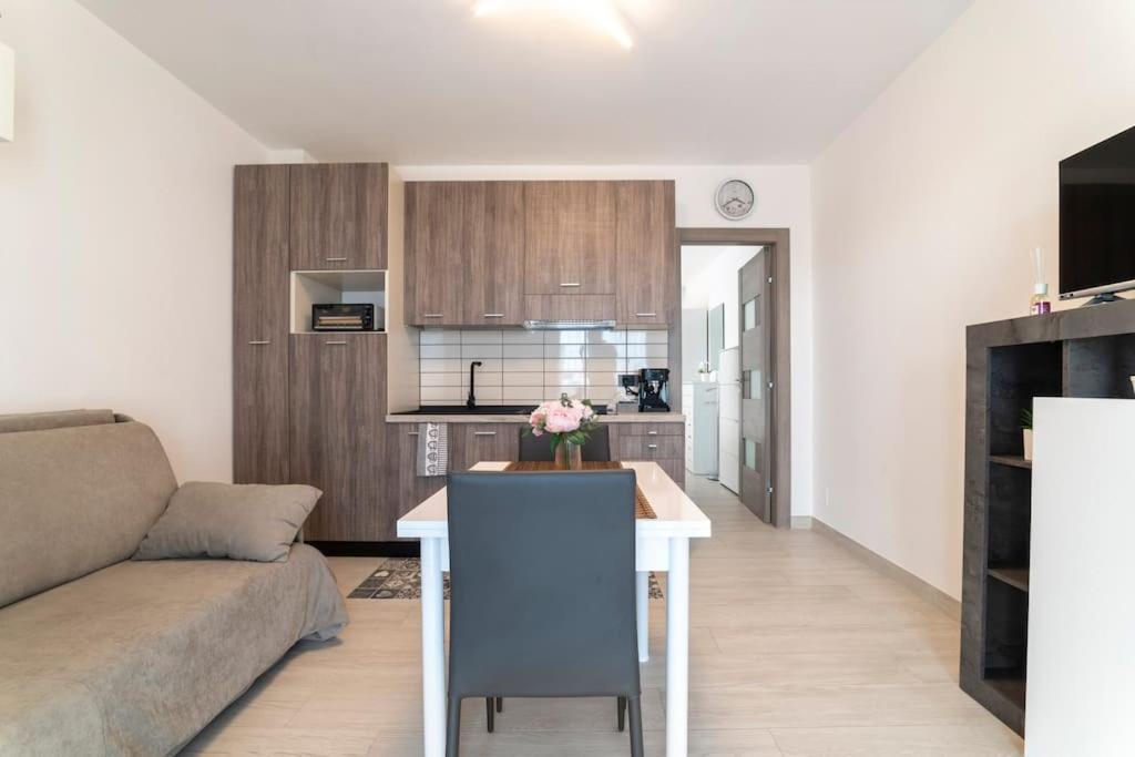 Appartamento Emma Con Piscina - Vista Mare"Tenuta Croce" Salerno Zewnętrze zdjęcie